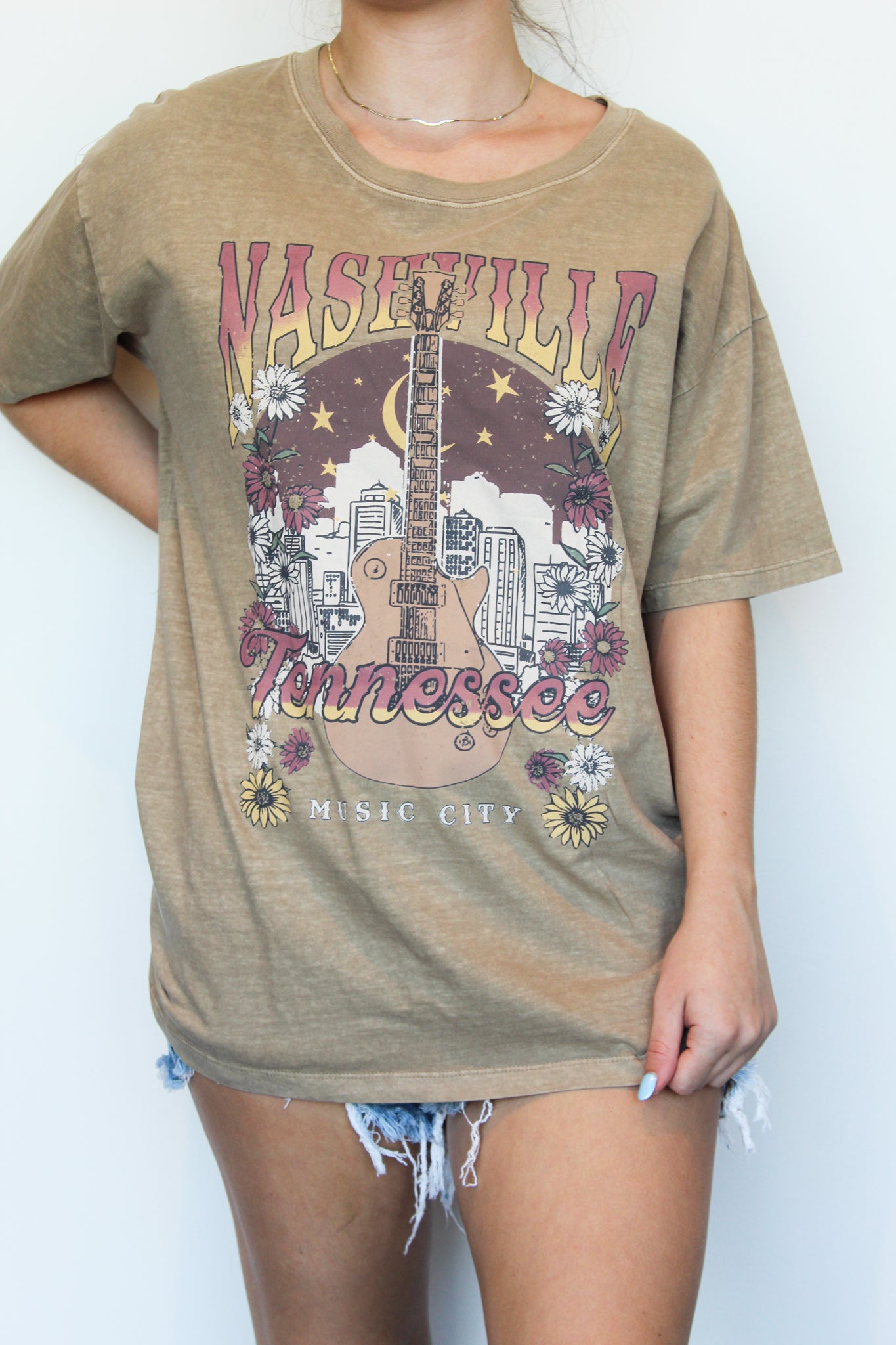 Nashville Tennessee Graphic Tee-120 - TOPS - GRAPHIC TEES-BEAR DANCE-[option4]-[option5]-[option6]-Leather & Lace Boutique Shop
