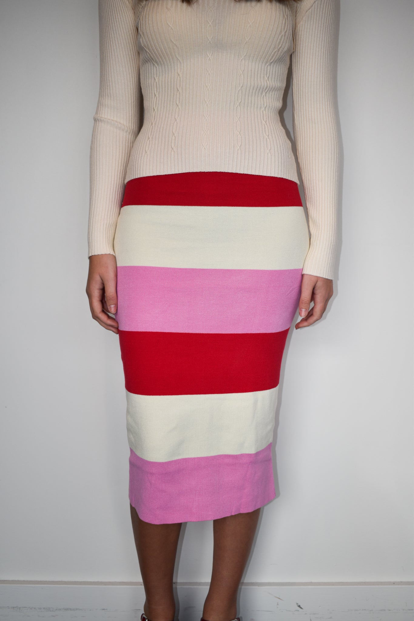 Sweetheart Fitted Midi Skirt